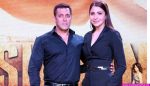 Salman Khan, Anushka Sharma are the most wanted celebs online